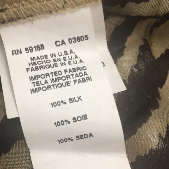 Karen Kane Animal Print Top - Picture 6 of 6